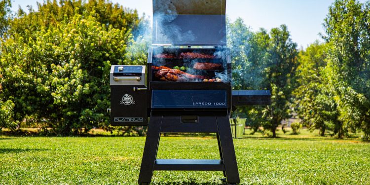 Pit Boss Platinum Laredo 1000 Review: Specs, Features and Who It’s For
